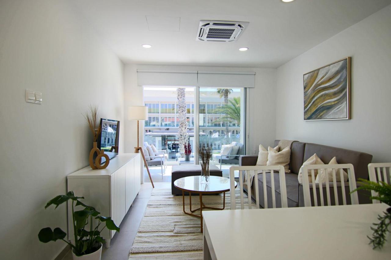 דירות Paphos Phaedrus Living: Seaview Luxury Flat Limnaria 114 מראה חיצוני תמונה