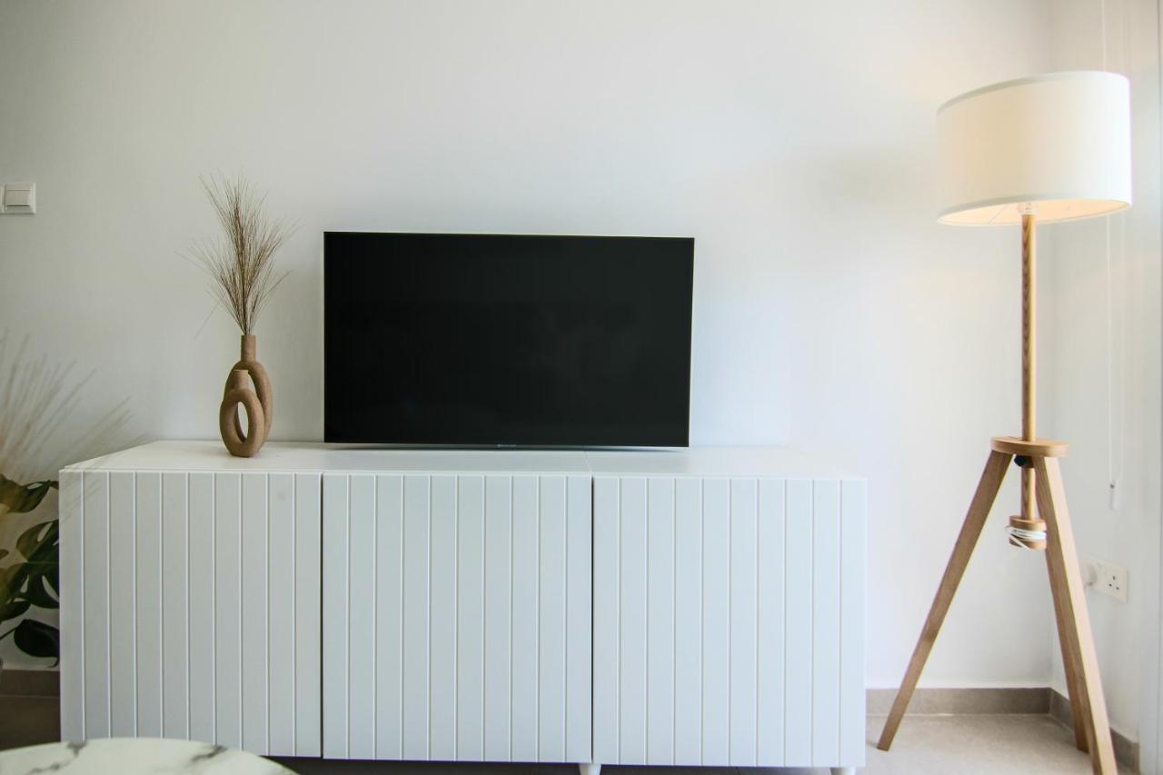 דירות Paphos Phaedrus Living: Seaview Luxury Flat Limnaria 114 מראה חיצוני תמונה